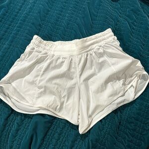 8 Tall Lululemon White Shorts